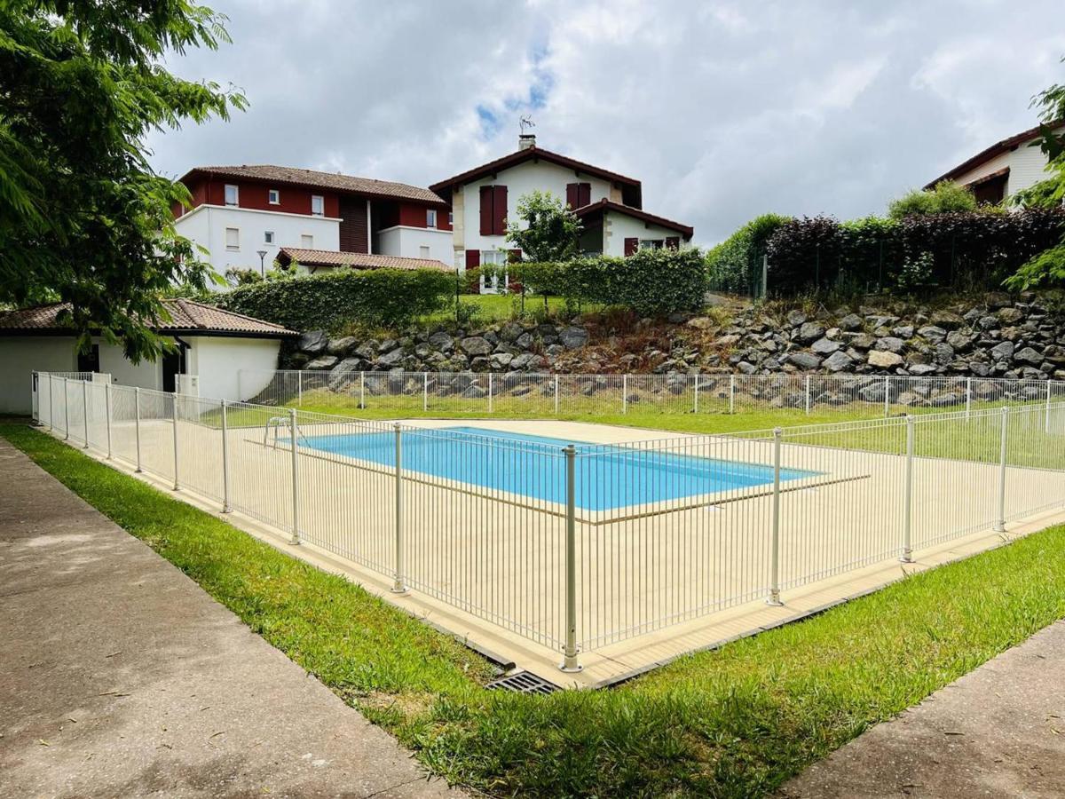 Appartement F2 A Cambo-Les-Bains Avec Piscine, Proche Thermes, Terrasse Et Parking - Fr-1-495-36 Екстер'єр фото